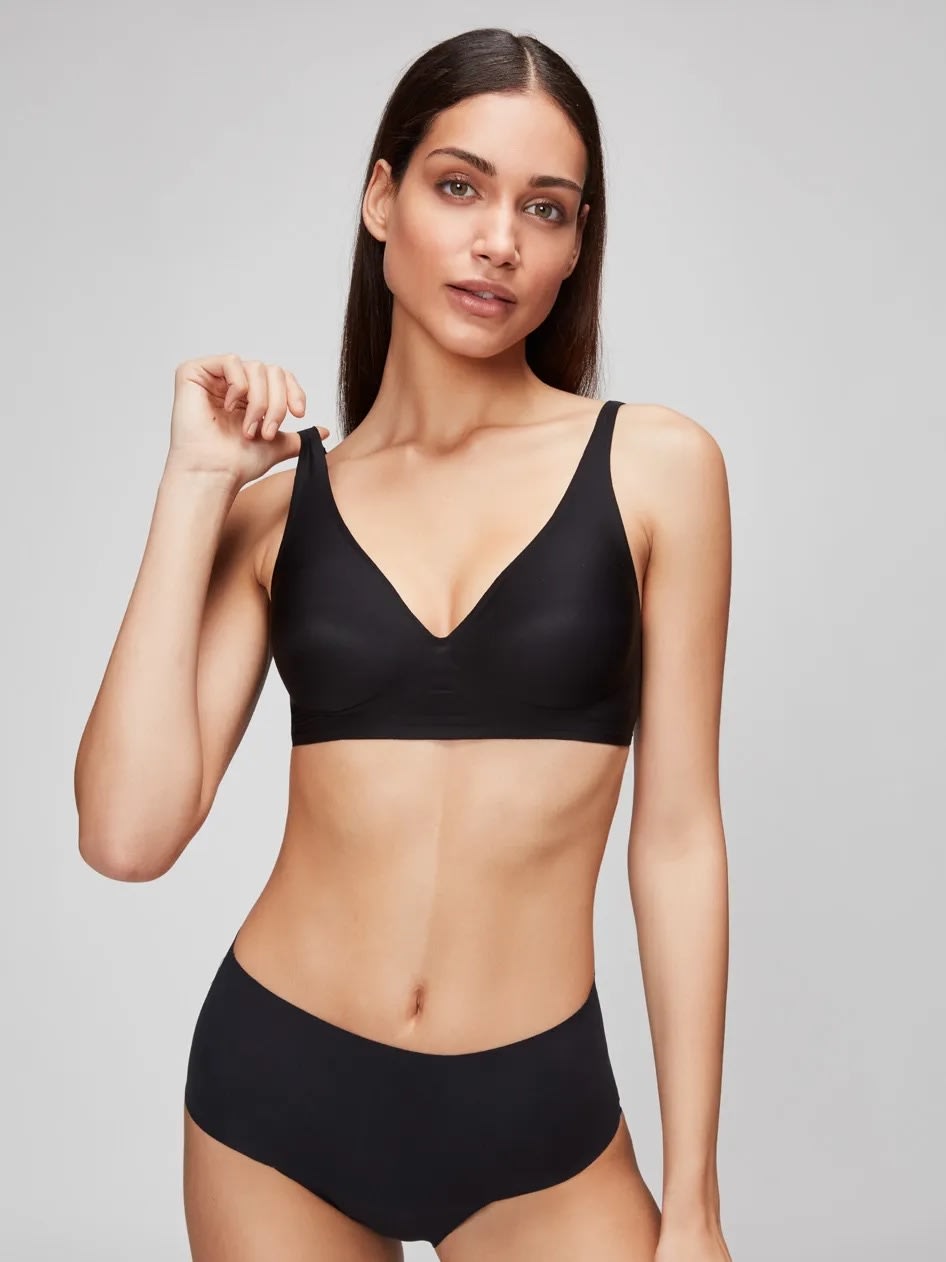 Gisela Lazeriu kirpta bevielė liemenėlė COMFY BLACK