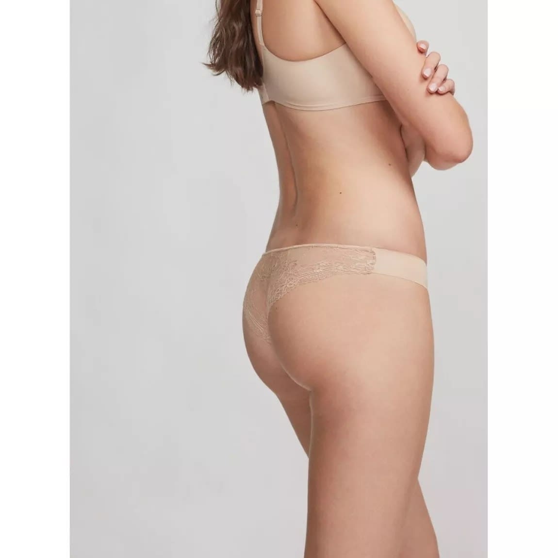 Gisela Lazeriu kirptos braziliškos kelnaitės LACE NUDE