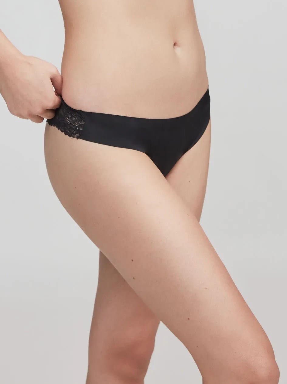 Gisela Lazeriu kirptos braziliškos kelnaitės LACE BLACK