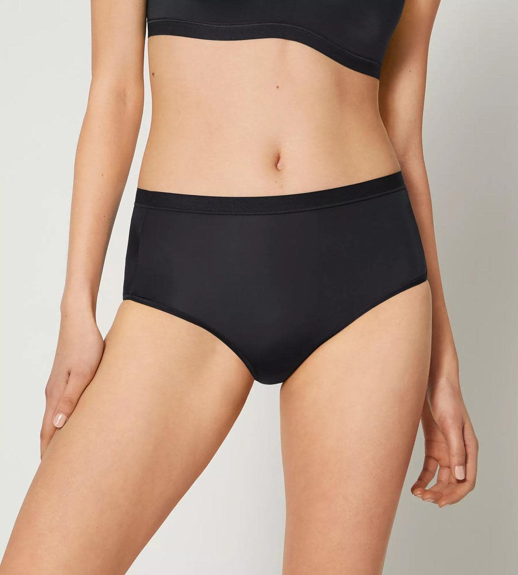 Sloggi Klasikinės kelnaitės aukštu liemeniu WOW COMFORT 2.0 MAXI, juoda