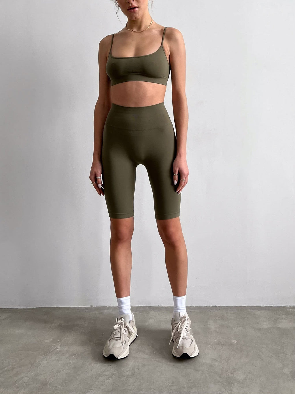 SiaWear Biker šortai FEEL FREE IGUANA, chaki spalvos