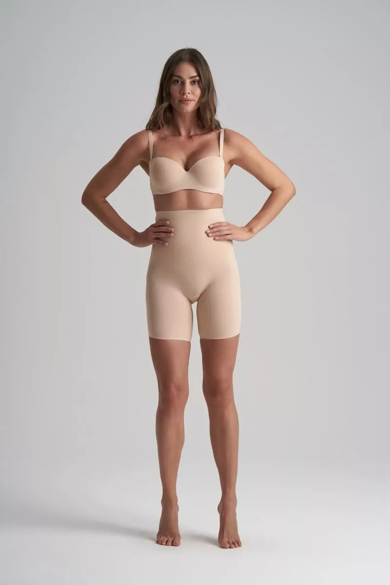 ByeBra Itin stiprios kompresijos besiūliai formuojantys šortukai WAIST CONTROL HW BEIGE