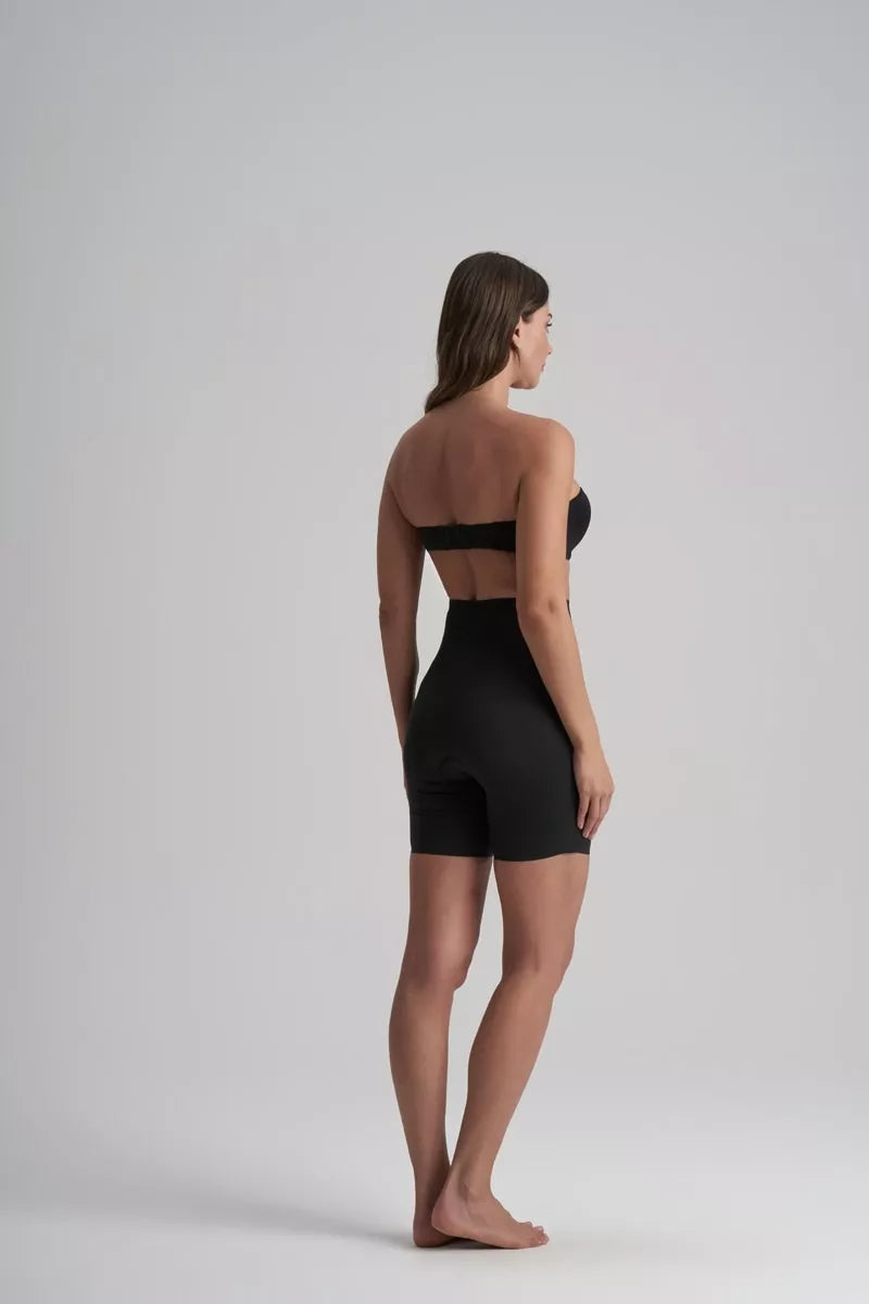 ByeBra Itin stiprios kompresijos besiūliai formuojantys šortukai WAIST CONTROL HW BLACK