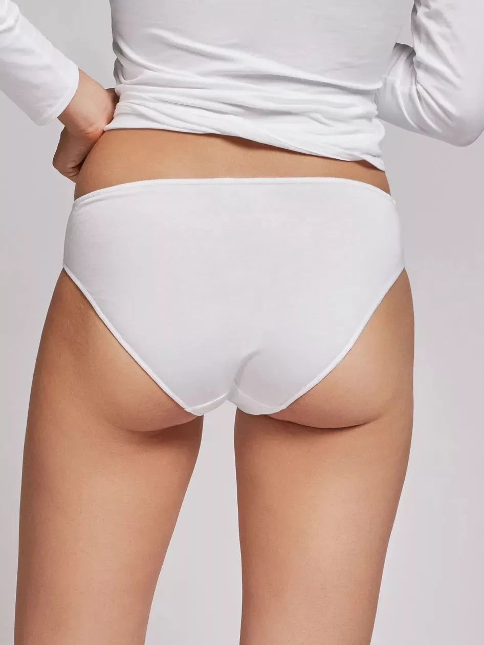 Gisela Eco medvilnės klasikinės kelnaitės CLASSIC WHITE