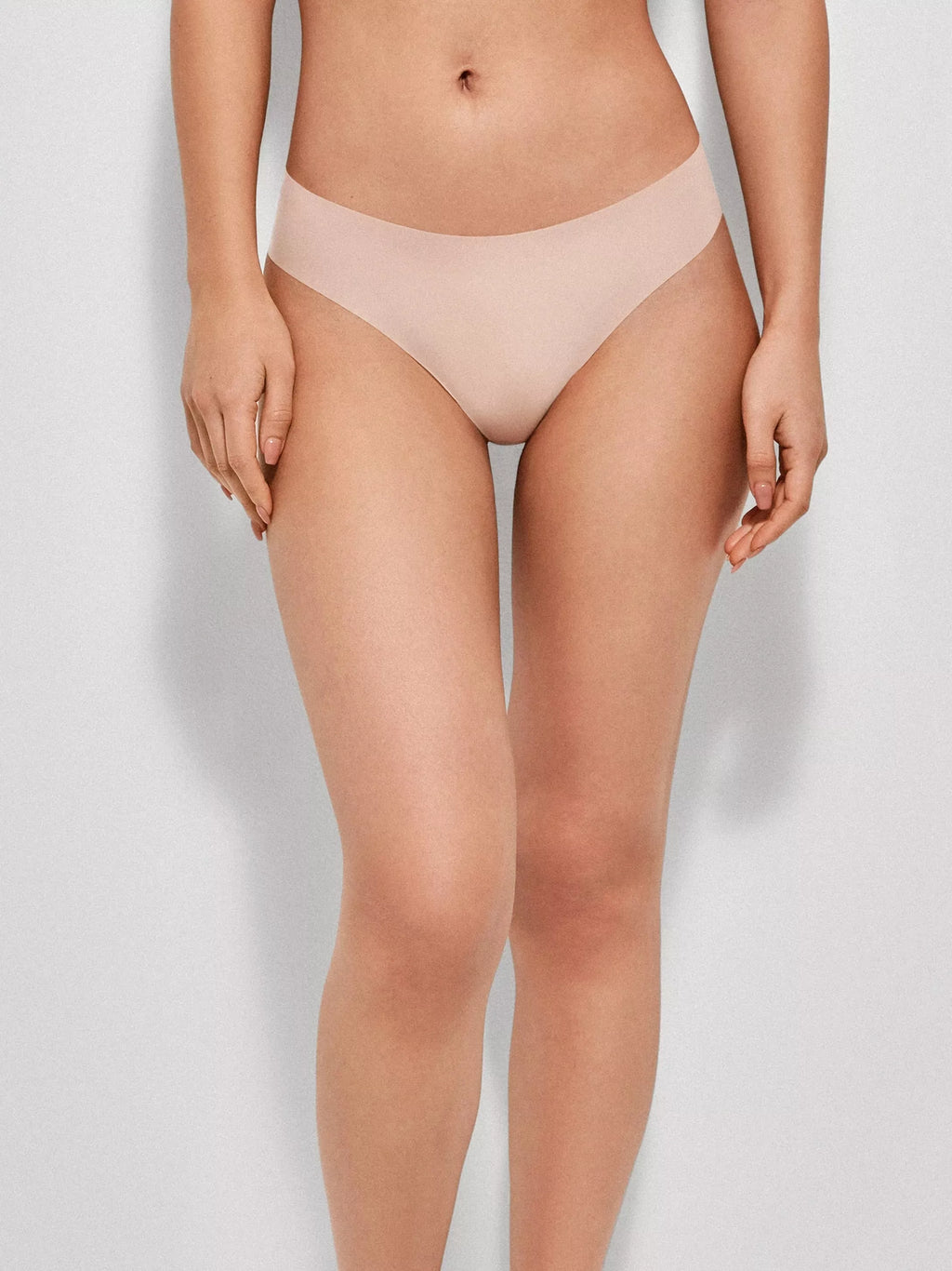 Gisela Lazeriu kirptos tanga kelnaitės TANGA SKIN