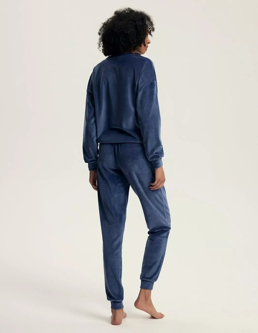 Henderson Ladies Ilga veliūrinė pižama - namų rūbas DELANIE BLUE