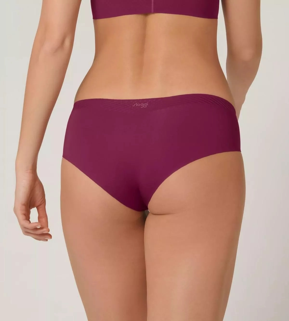 Sloggi Lazeriu kirptas apatinių komplektas BODY ADAPT, tamsi rožinė