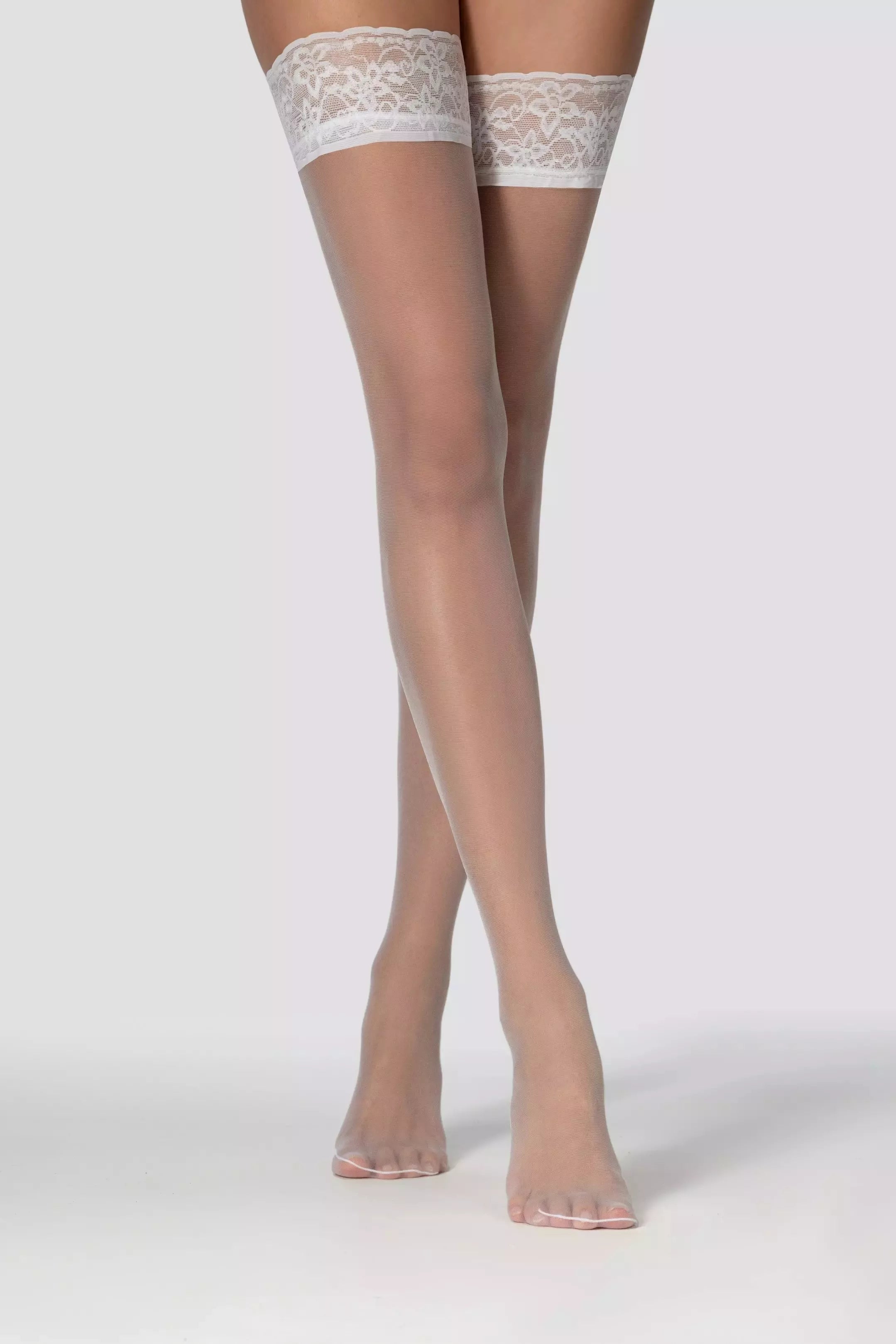 Mona Prilipinamos kojinės NEBBIA BIANCO 10 den.