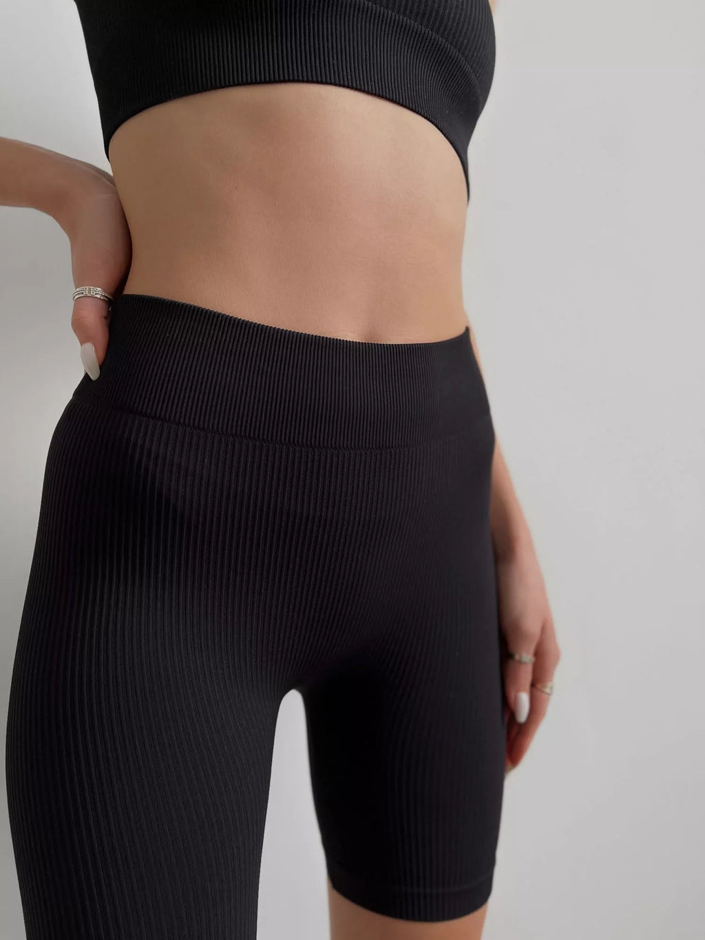 SiaWear Formuojantys biker šortai POWER RIB MID RISE BLACK