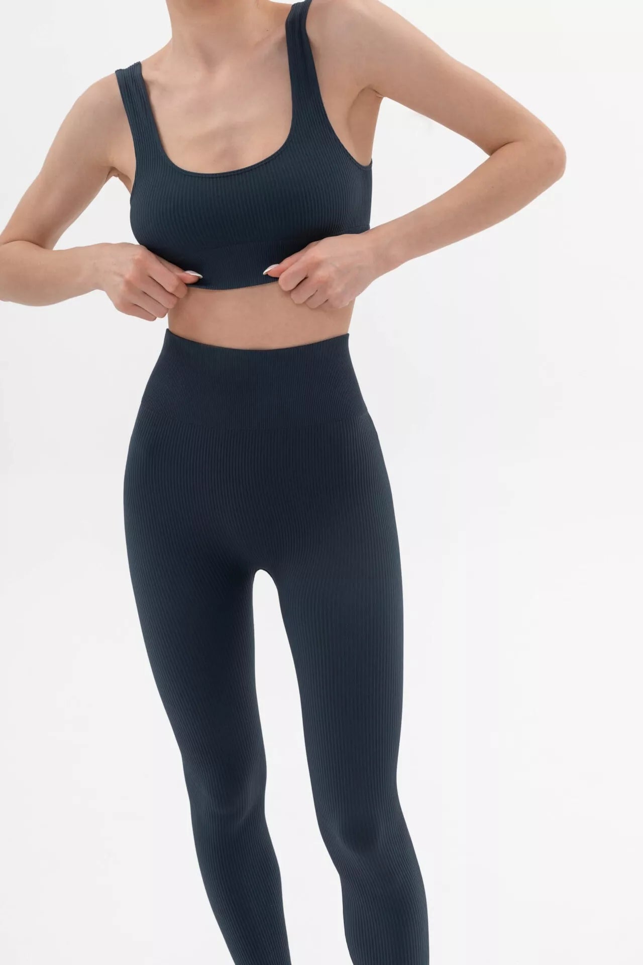 SiaWear RIB besiūlė braletė POWER RIB TOP ANTHRACITE, antracito spalvos