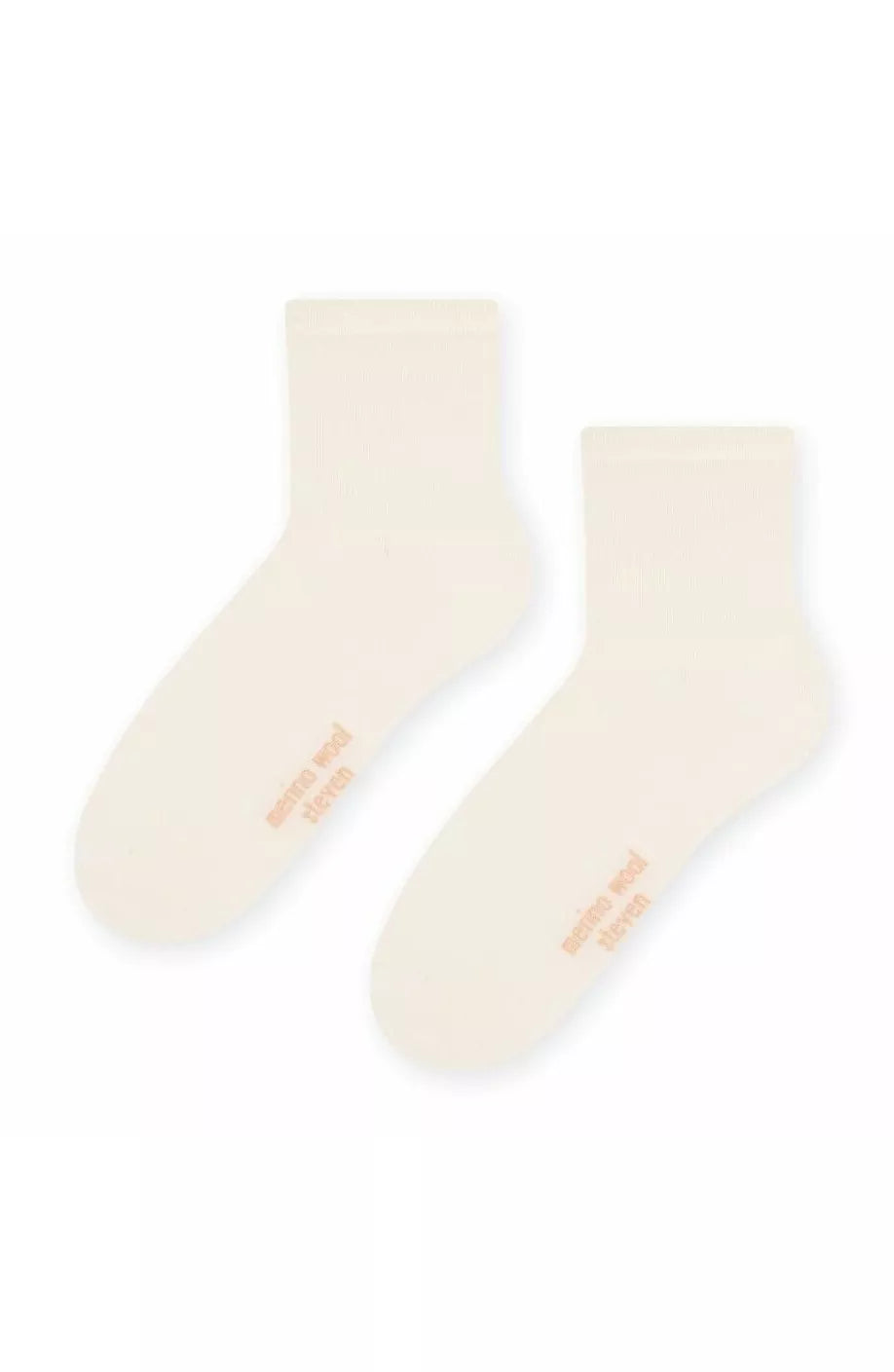 Steven Kojinaitės su merino vilna, kreminės spalvos