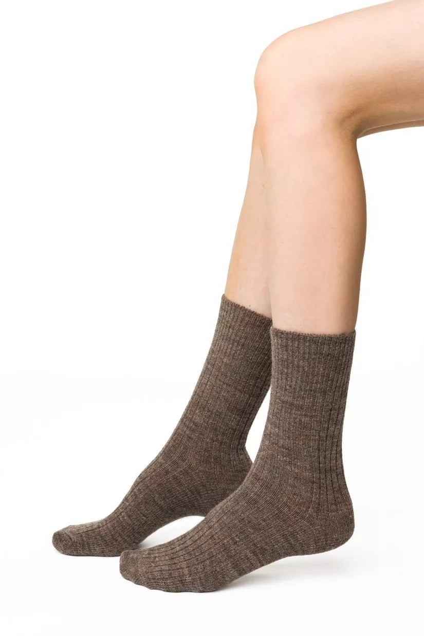 Steven Kojinės su alpakos vilna, rusvos spalvos