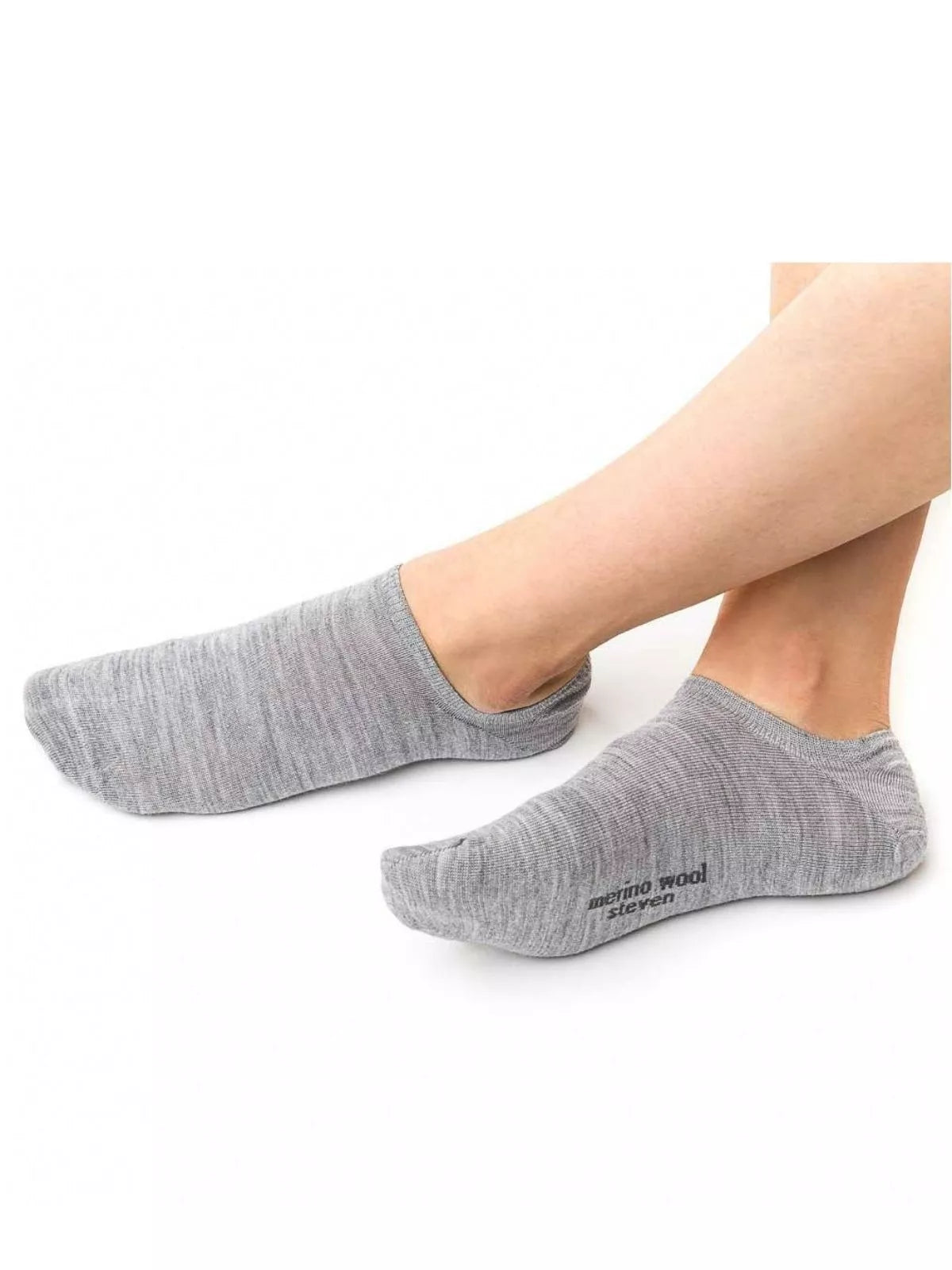 Steven Pėdutės su merino vilna, šviesiai pilkos spalvos